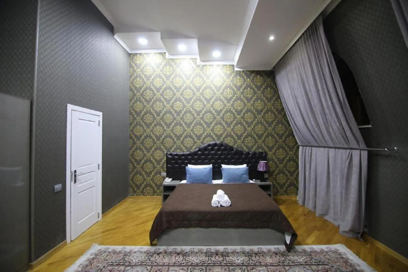 Prime Pilot Center Baku Hotel
